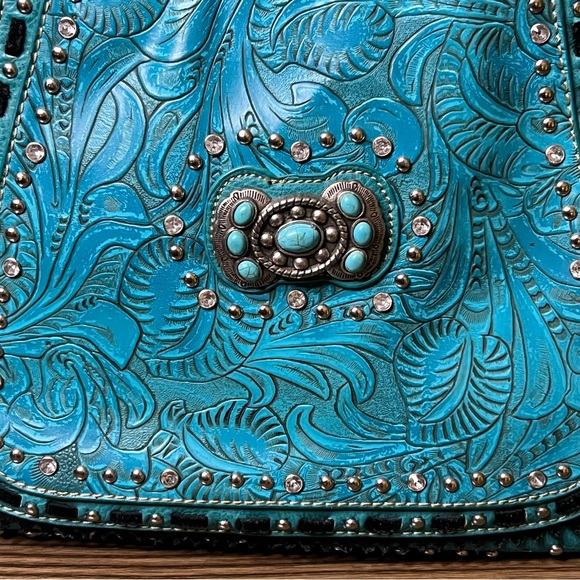 American Bling Turquoise Embossed Handbag - Picture 2 of 16